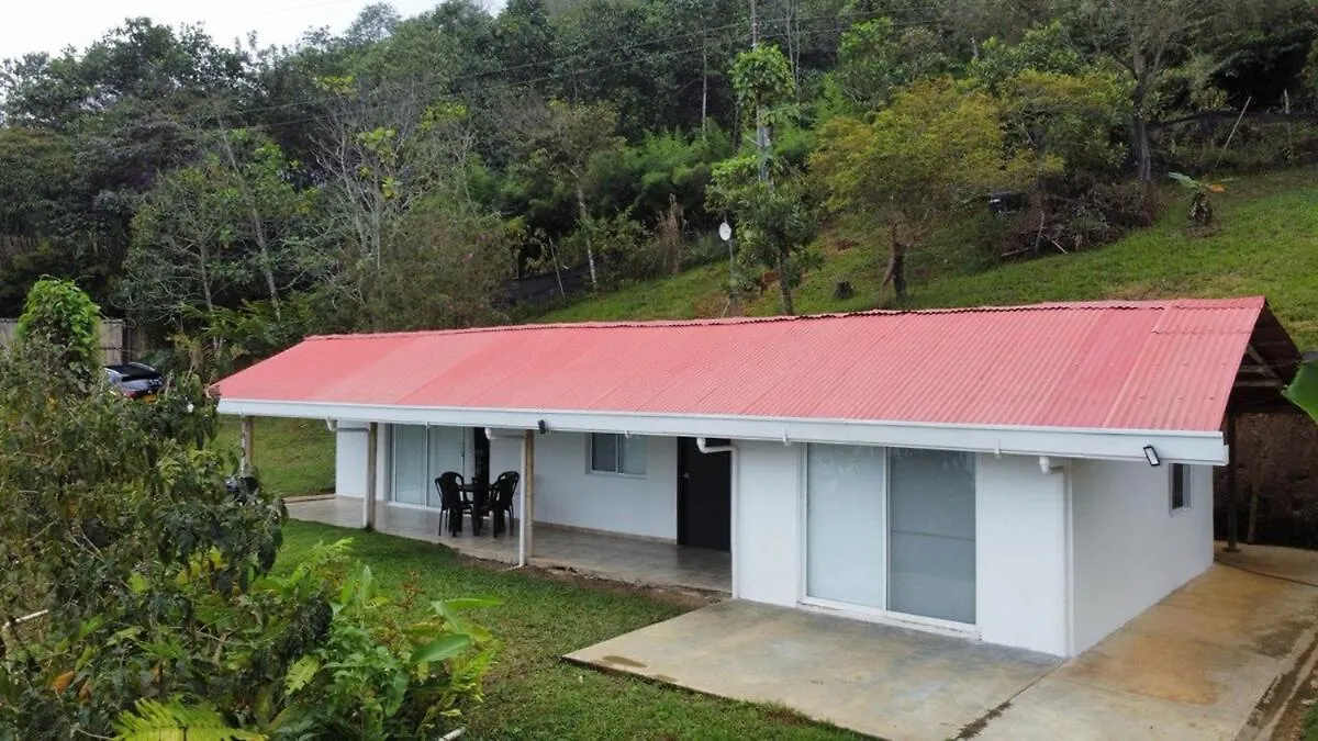 Dom wakacyjny Alojamiento La Perla Salvaje Cali Kolumbia